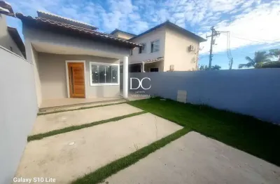 Casa com 2 quartos à venda na rua noventa e dois, 73, jardim atlântico leste (itaipuaçu), maricá por r$ 450.000