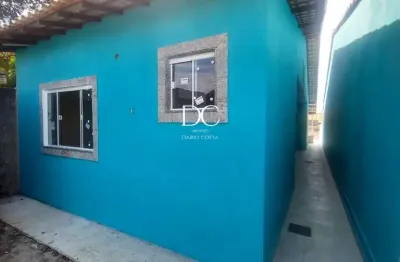 Casa com 2 quartos à venda na rua santa rita de cássia, cordeirinho (ponta negra), maricá por r$ 440.000