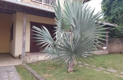 Casa com 3 quartos à venda na rua denise rocco de lima e cisne, jacaroá, maricá por r$ 795.000