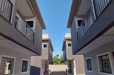 Casa com 2 quartos à venda na rua dos jasmins, 18, barroco (itaipuaçu), maricá por r$ 380.000