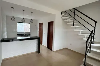 Casa com 2 quartos à venda na avenida doutor antônio marques mathias, 04, jardim atlântico central (itaipuaçu), maricá por r$ 340.000