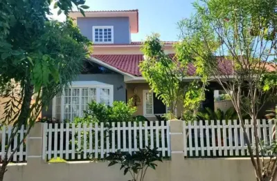 Casa em condomínio fechado com 4 quartos à venda na estr. velha de maricá - itapeba, são josé do imbassaí, maricá por r$ 1.650.000