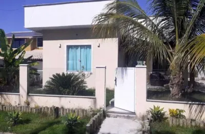 Casa em condomínio fechado com 3 quartos à venda na rua raul alfredo de andrade, 540, caxito, maricá por r$ 539.000