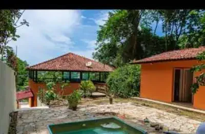 Casa com 4 quartos à venda na rua estrela, 728, piratininga, niterói, 350 m2 por r$ 850.000