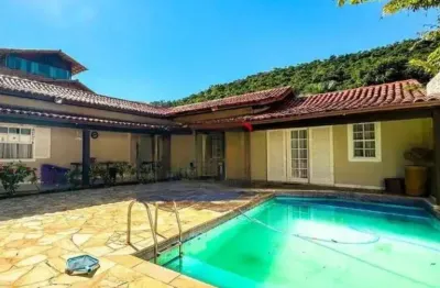 Casa com 3 quartos à venda na rua da amizade, s/n, itaipu, niterói, 200 m2 por r$ 1.754.000