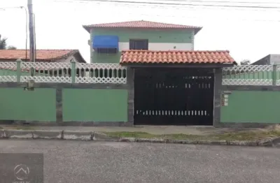 Casa com 4 quartos à venda na rua trinta e um, guaratiba (ponta negra), maricá por r$ 720.000