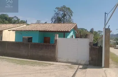 Casa em condomínio fechado com 2 quartos à venda na rua chico mendes, 2, chácaras de inoã (inoã), maricá, 70 m2 por r$ 380.000