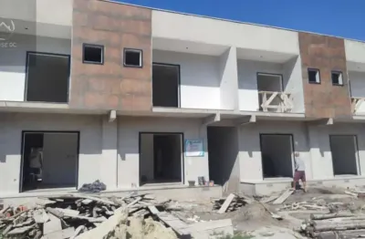 Casa com 2 quartos à venda na rua trinta e dois, jardim atlântico oeste (itaipuaçu), maricá por r$ 495.000