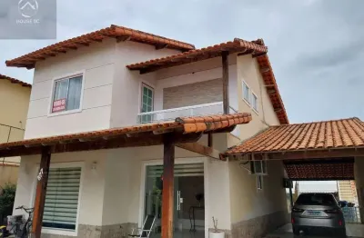 Casa em condomínio fechado com 4 quartos à venda na rua nove, 577, ponta grossa, maricá por r$ 1.100.000