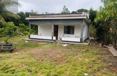 Casa com 2 quartos à venda na rua rogério olivieri cavalcante, balneário bambuí (ponta negra), maricá por r$ 250.000