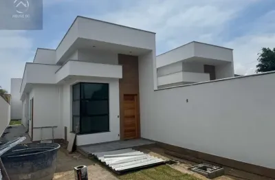 Casa com 3 quartos à venda na rua cento e vinte e quatro, jardim atlântico leste (itaipuaçu), maricá por r$ 600.000