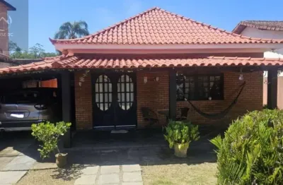 Casa com 3 quartos à venda na rua vereador luiz antônio da cunha, 461, centro, maricá por r$ 799.000