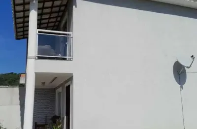 Casa com 2 quartos à venda na estrada alcione de assis, rincão mimoso (itaipuaçu), maricá, 60 m2 por r$ 270.000
