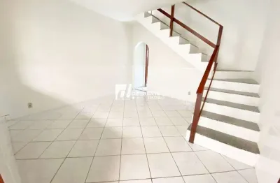 Casa com 2 dormitórios à venda, 73 m² por r$ 160.000,00 - ponto chic - nova iguaçu/rj