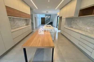 Casa em condomínio fechado com 3 quartos à venda na rua josé roberto folegatti, 116, loteamento residencial arborais, campinas, 240 m2 por r$ 2.800.000