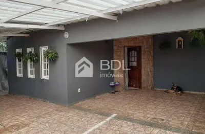 Casa com 4 quartos à venda na rua sebastião pereira, 533, parque santa bárbara, campinas, 280 m2 por r$ 650.000