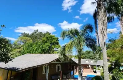 R$ 650 mil - chácara 23.484 m² com 4 casas, 2 piscinas e tanque de peixes, quitandinha/pr.