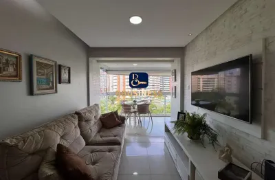 Apartamento 2 Quartos em Alphaville I - Condomínio Laguna | 80m² + Dependência,
