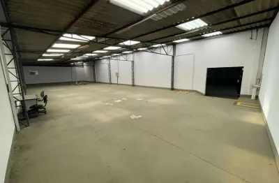 Barracão / Galpão / Depósito para alugar na Rua Ary Claudino Ziemer, 136, Pinheirinho, Curitiba