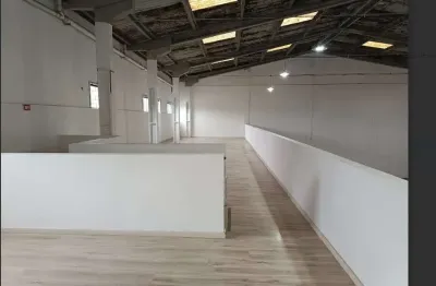 Barracão / Galpão / Depósito para alugar na Rua Professora Gelvira Correia Pacheco, 165, Bacacheri, Curitiba