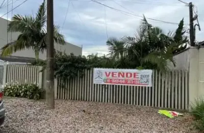 Casa para Venda em Curitiba, Boqueirão, 4 dormitórios, 2 suítes, 4 banheiros, 1 vaga