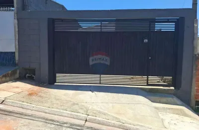 Encantadora casa reformada no jardim das paineiras ll. aceita financiamento!!!