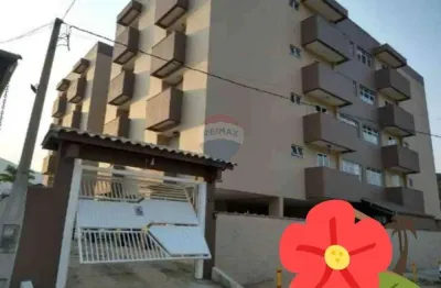 Apartamento a venda a 1000m da praia maranduba /ubatuba sp /edíficio residencial magalhães