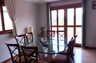 Casa no jardim adalgisa com 4 suítes e área gourmet – vista para o campo de golfe