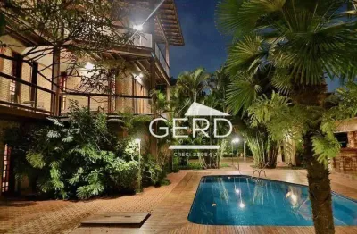 Aldeia da serra – casa de 628m² com 7 suítes, piscina e edícula no morada dos pássaros