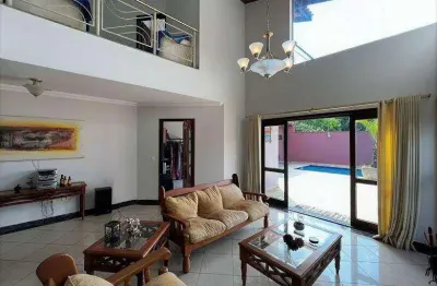 Casa no cond. horizontal park ? 3 suítes, escritório, piscina e área gourmet ? próx. ao shopping granja viana!