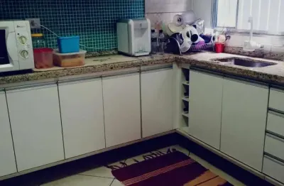 Sobrado com 3 dormitórios à venda, 392 m² por r$ 570.000,00 - centro - carapicuíba/sp