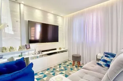 Casa à venda no condomínio porto seguro granja vianna cotia