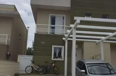 Casa à Venda no Quebec Ville Cotia | 100m² | 3 Dorms, Suíte e Lazer Completo