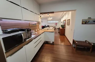 Apartamento para Venda em São Caetano do Sul, Santa Paula, 4 dormitórios, 2 suítes, 4 banheiros, 2 vagas