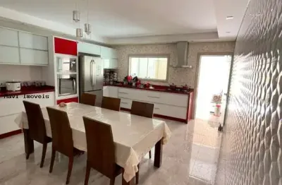 Sobrado para Venda em São Bernardo do Campo, Parque Selecta II, 3 dormitórios, 1 suíte, 4 banheiros, 2 vagas