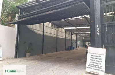 Barracão / Galpão / Depósito com 1 sala à venda na Rua Volta Redonda, Campo Belo, São Paulo