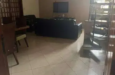 Casa com 3 dormitórios para alugar, 220 m² por r$ 3.990,00/mês - vila haro - sorocaba/sp