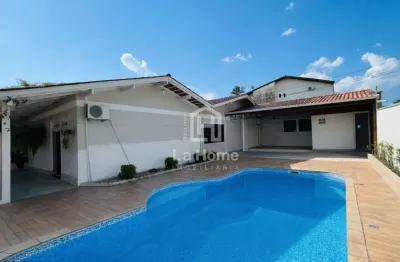 Casa com 7 quartos à venda no Fortaleza, Blumenau , 212 m2 por R$ 1.550.000