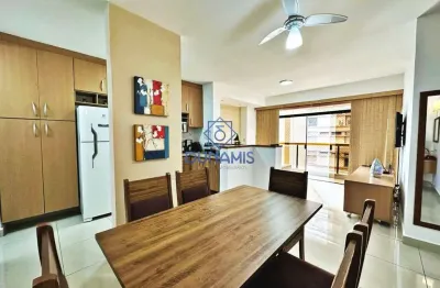 Flat beira mar, reformado próximo da praia à venda na praia das pitangueiras.