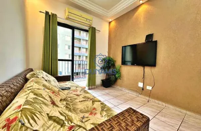 Apartamento reformado na praia da enseada - prédio com lazer