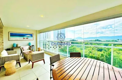 Maravilhoso apartamento na praia da enseada, com uma maravilhosa vista para o mar e montanha.