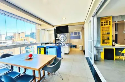 Apartamento para locação anual na praia da enseada, região da brunella.