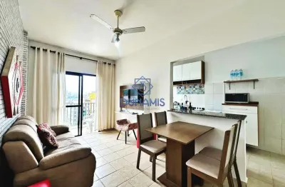 Apartamento reformado na praia da enseada - prédio com lazer