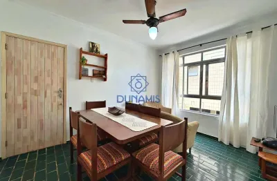 Apartamento à venda na região da enseada lado praia - poucos passos do mar