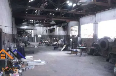 Galpão industrial no campestre. 332 m² com trifásica 220 v