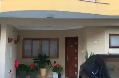 Sobrado em condomínio no melhor local da vila pires