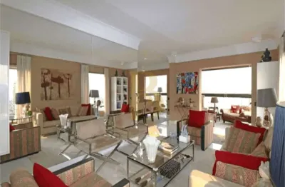 Apartamento com 365 m², 3 quartos sendo 2 suítes à venda no bairro consolação.