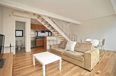 Apartamento em andar alto, com ótima vista, localizado na vila olímpia.