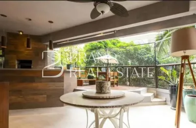 Apartamento com 230 m², 3 quartos sendo 3 suítes à venda no bairro Moema