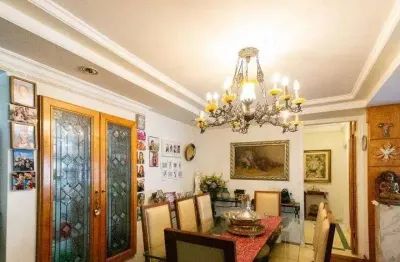 Apartamento com 138 m², 3 quartos sendo 1 suíte à venda no bairro itaim bibi.